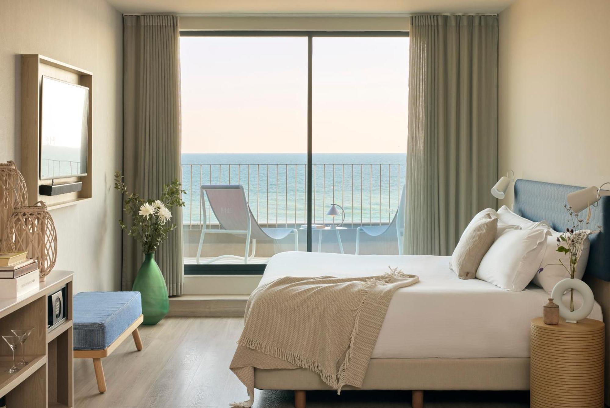 Me Sitges Terramar Hotel Ngoại thất bức ảnh