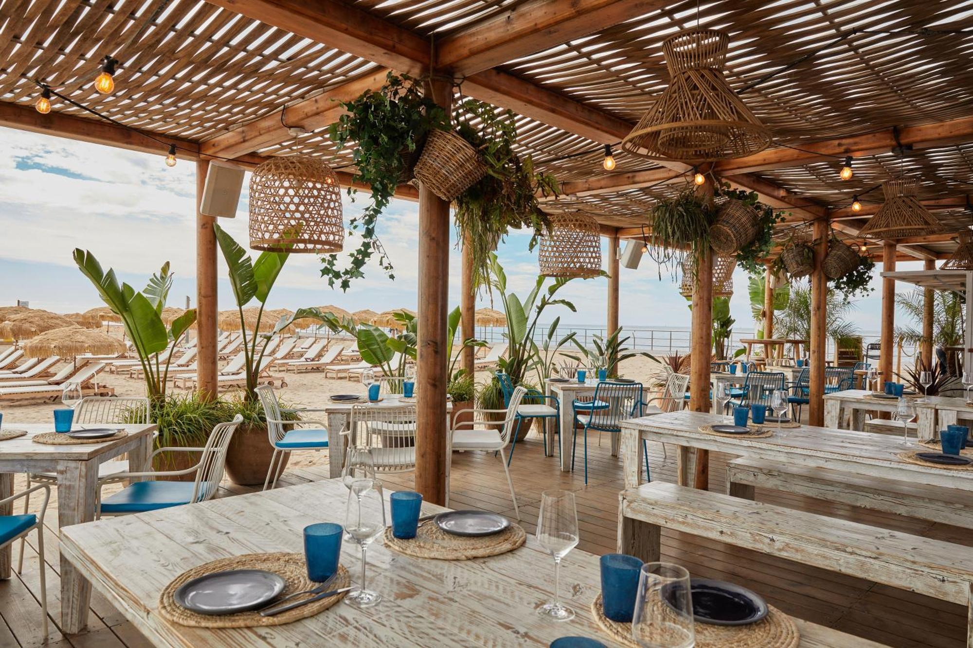 Me Sitges Terramar Hotel Ngoại thất bức ảnh The Beach Club