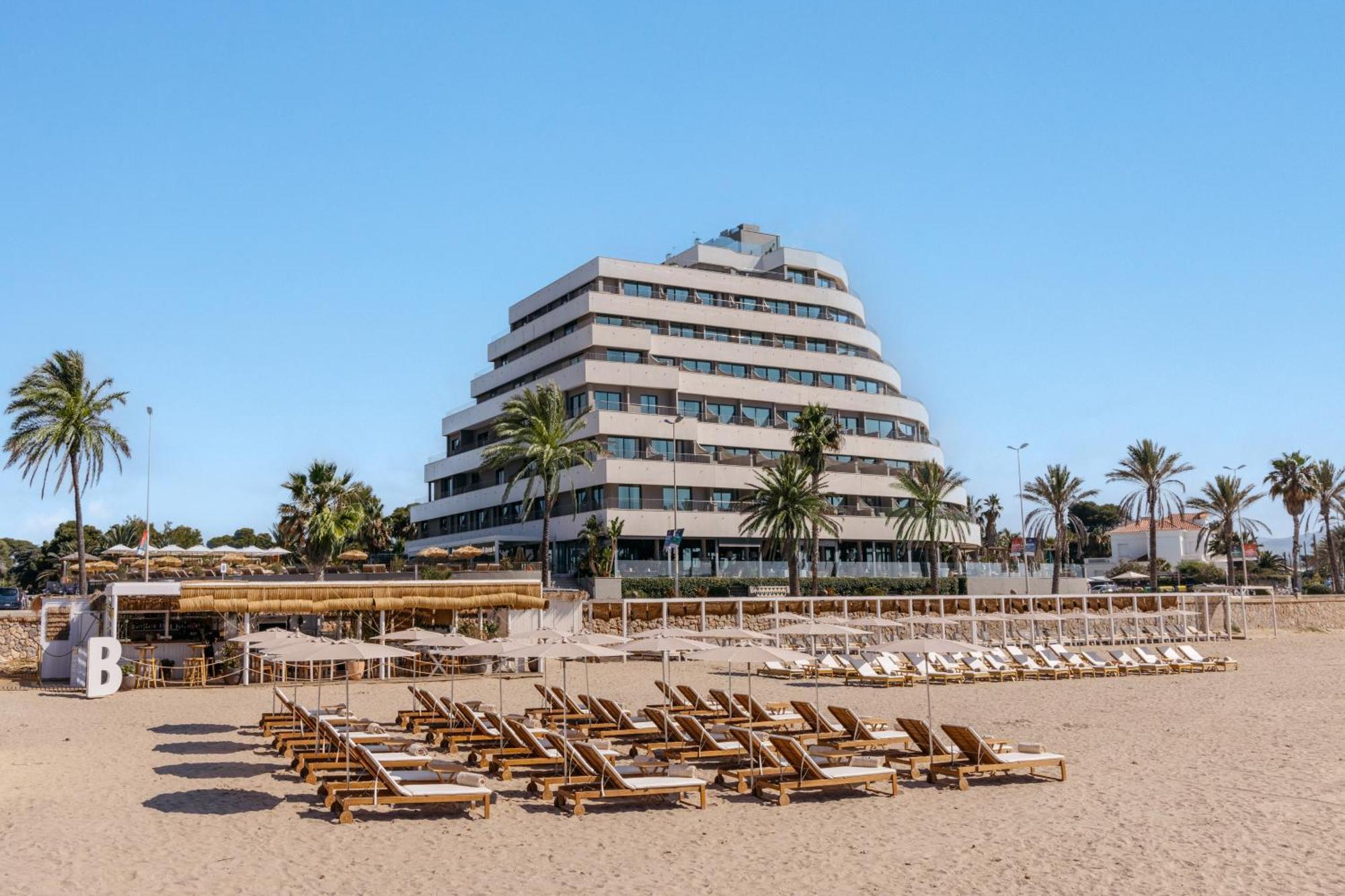 Me Sitges Terramar Hotel Ngoại thất bức ảnh